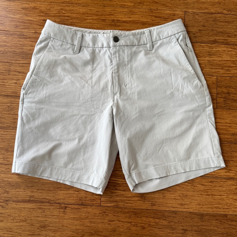 Lululemon Light Gray Commission Shorts, US 32